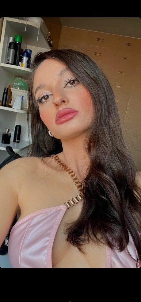 Larisa Mira Model pornstar nude photos