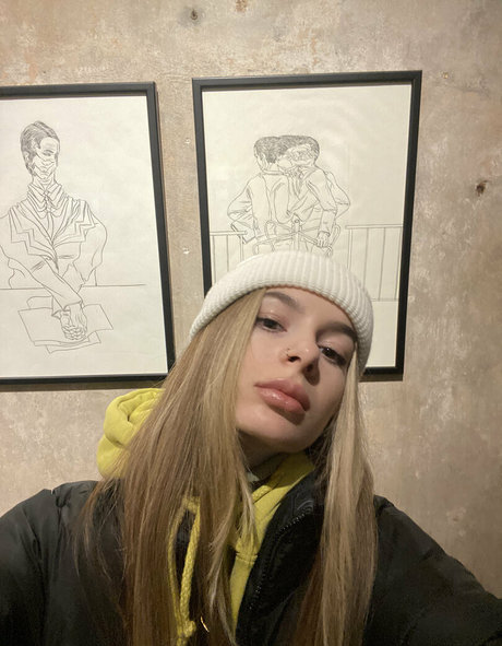 emilylism sex pornstar photos