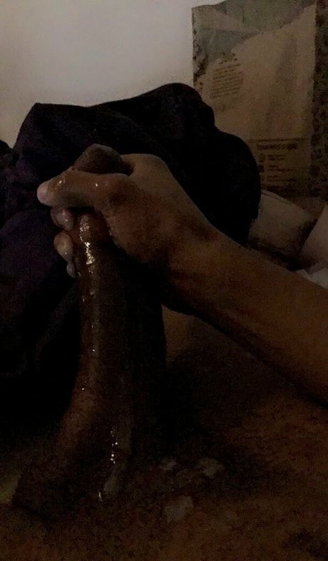 mistressren nude star picture