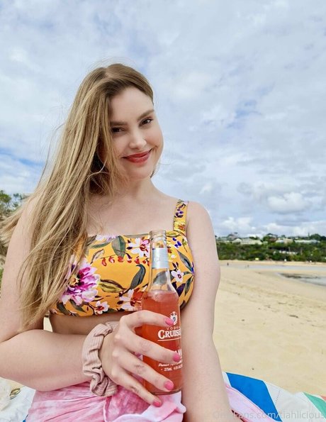 mature squirt onlyfans pornographic photo