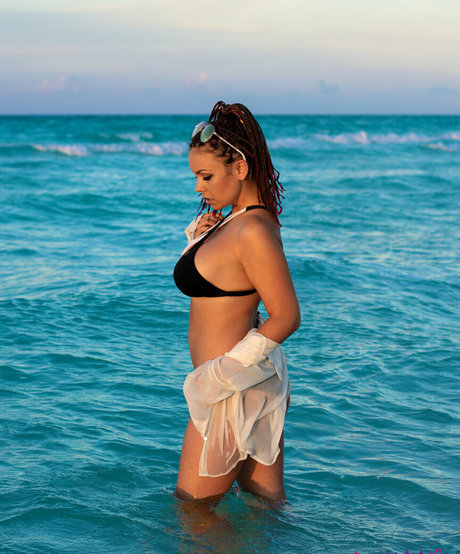 immeganlivefree Profile pic