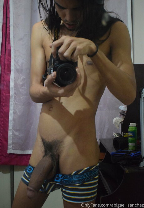 abigael sanchez hd actress pics