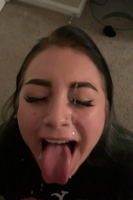 baddybinafree Quick model image