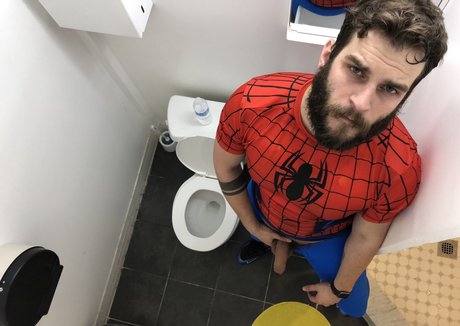 abeardedboy model naked image