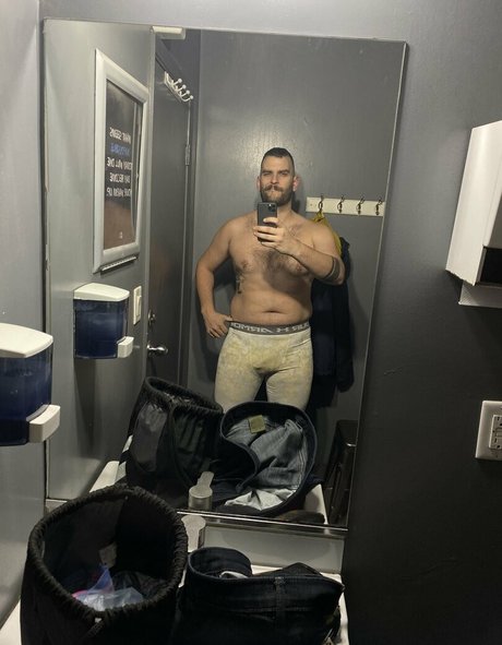 abeardedboy star nude photos