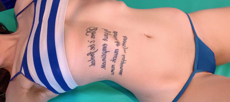 lunackitsuen model pornographic archive