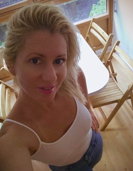 misshotcroatia model nice archive