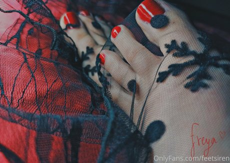 siren goddess erotic pornstar pic