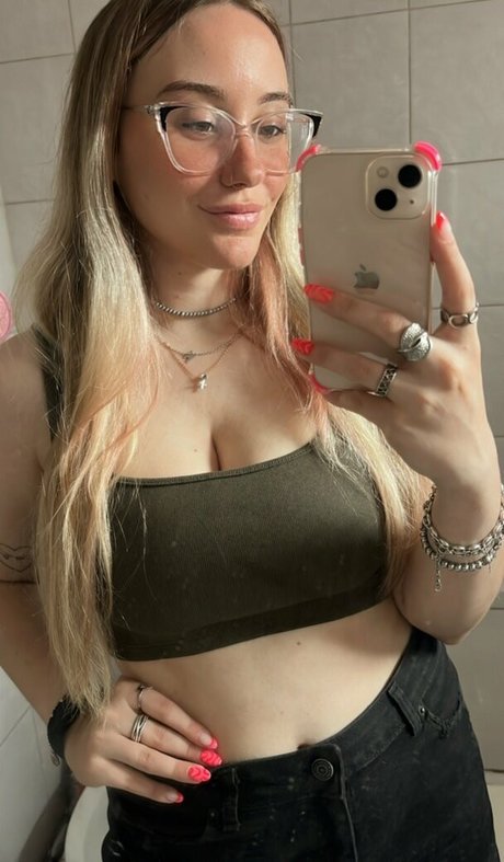 Princess Kenobi pornstar nice pics