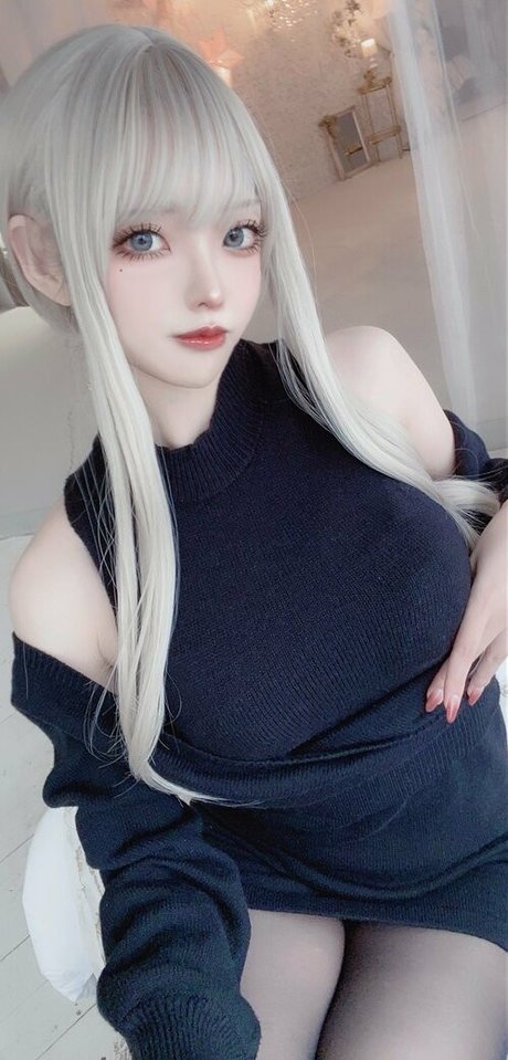 kuro 7n pretty model pics