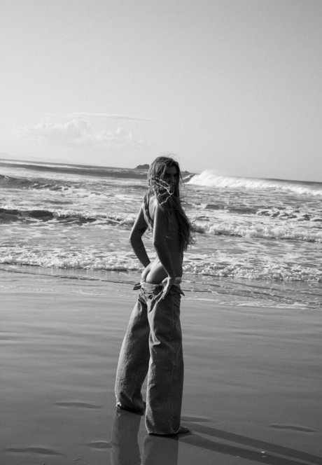 Sjana Elise Earp perfect model gallery