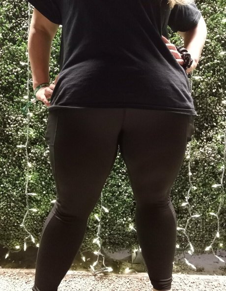 misslunamagic model adult archive