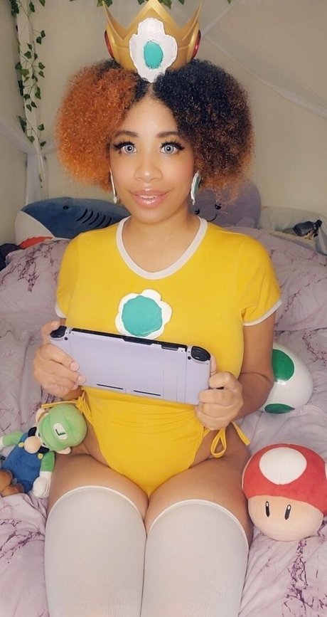 aaimztako nudes pornstar pic