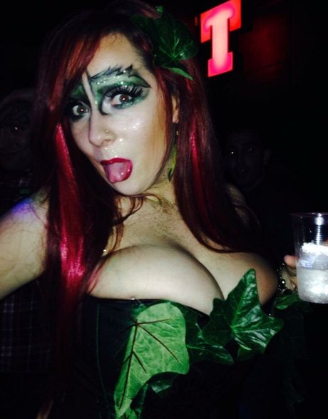 Stephanie Fox hot star images