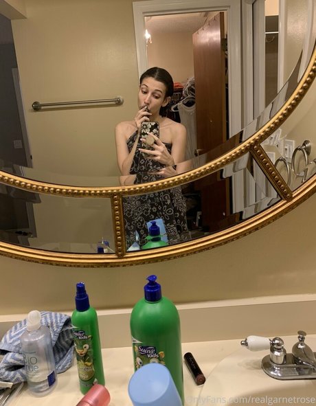 realgarnetrose hot pornstar archive