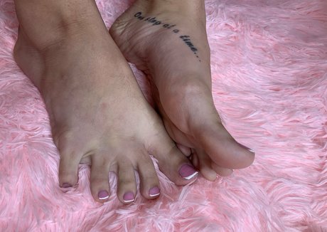 blonde cum onlyfans sexy nude pics