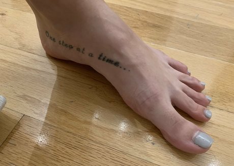 realgarnetrose perfect model images