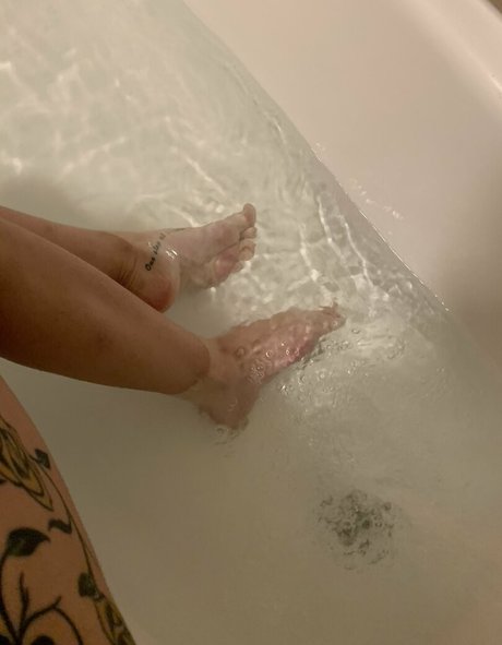 realgarnetrose pornstar nice img