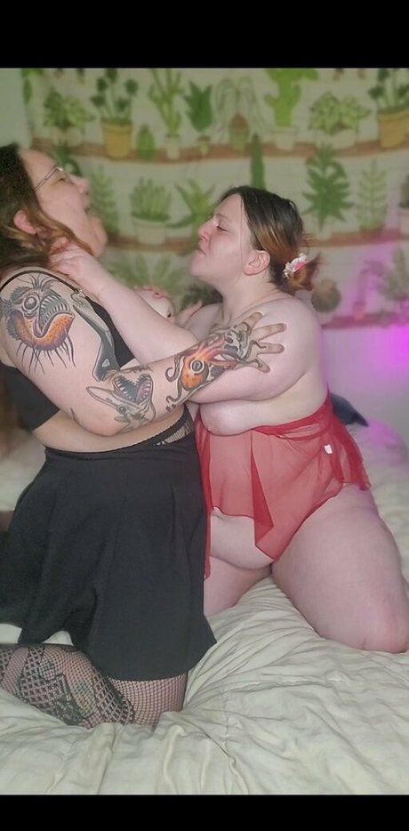 sinnfulapple420 pornstar sexy photo