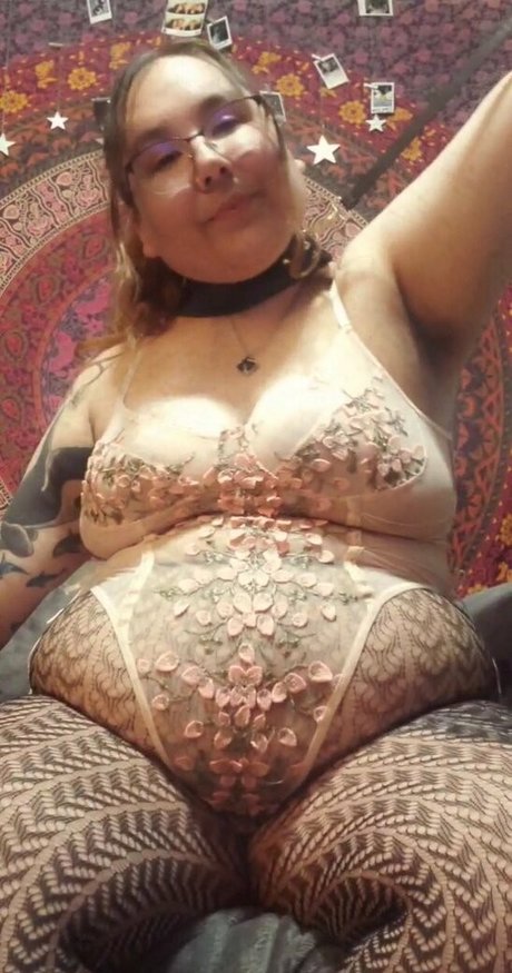 sinnfulapple420 pornstar sexy picture