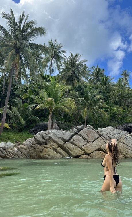 Ariel Kahana Profile pic