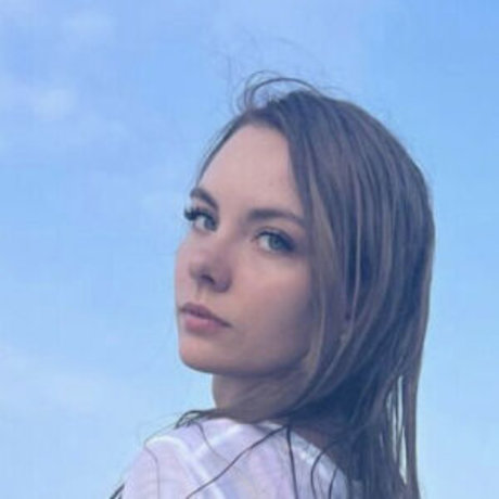 YourShylily art star galleries