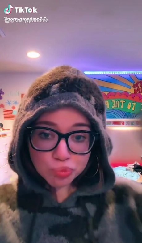 Harley Steins beautiful model image