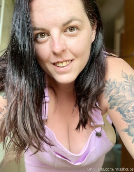 nude pregnant onlyfans pornographic pictures