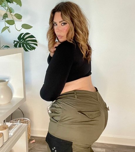 CarlaLuxx hd actress archive