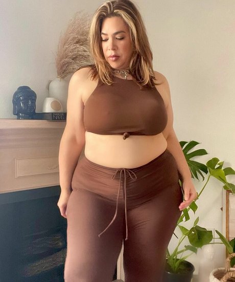 asian top onlyfans sexy nudes photo