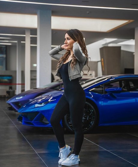 Lisa Yasmin exclusive star gallery