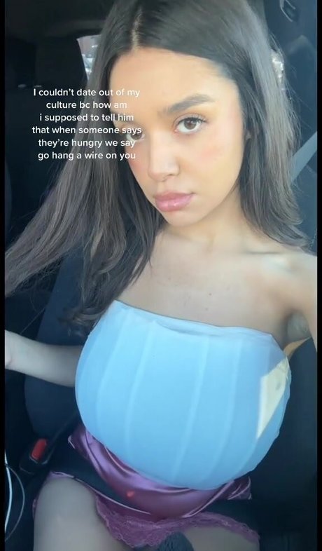 Erika Morfin xxx model pics