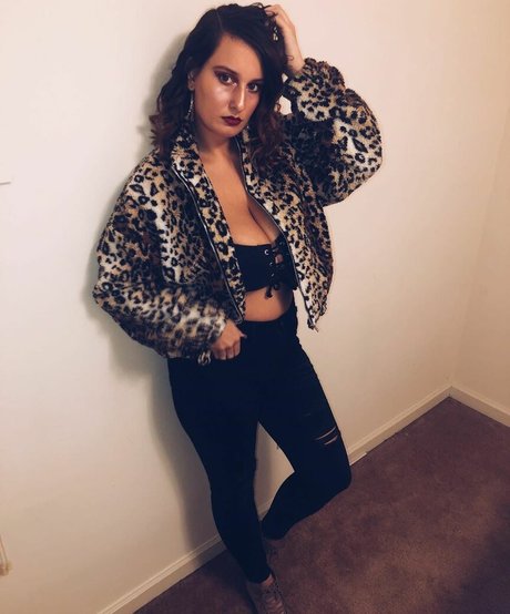 Emily Whittle xxx pornstar gallery