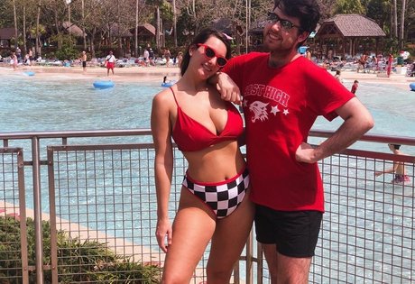 Emily Whittle hot actress galleries