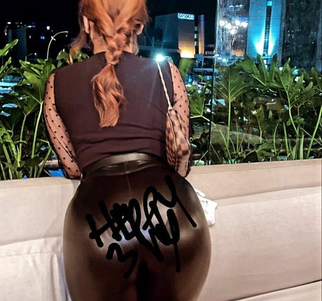 Arely Walle sex pornstar galleries