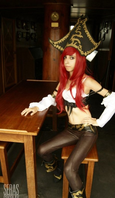 SerasCosplay pretty pornstar pic