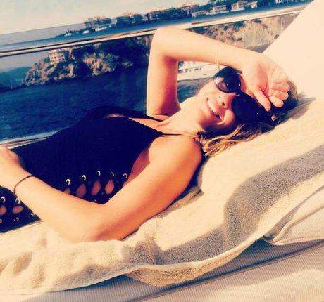 Samia Ghadie pornstar xxx photos