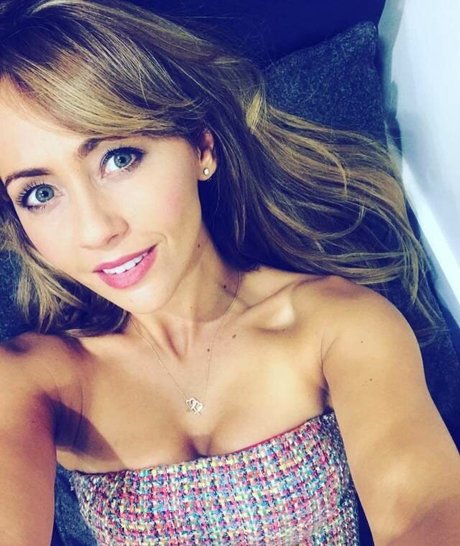 Samia Ghadie pornstar archive