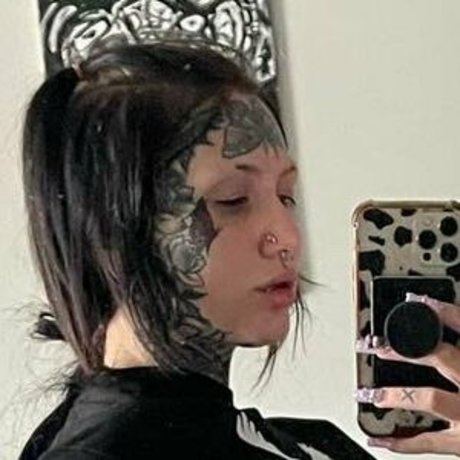 babyorylan nudes model img