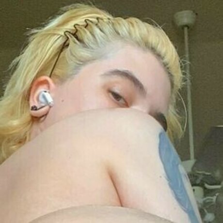 sock696 hot actress image