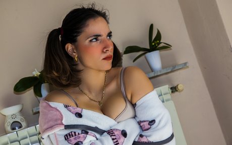 DatMommy ASMR model adult pic