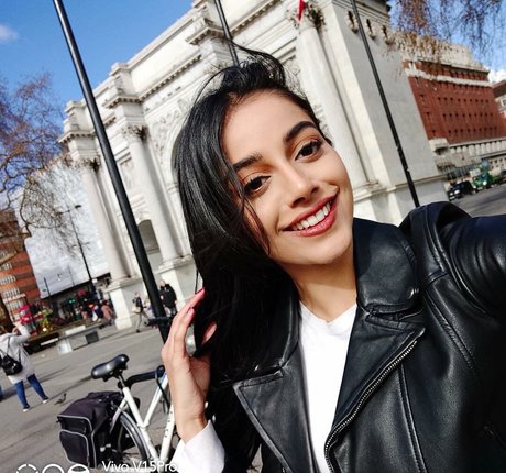 Banita Sandhu perfect pornstar pictures