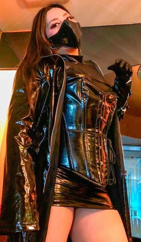 Yasaki Yumeno model porn img