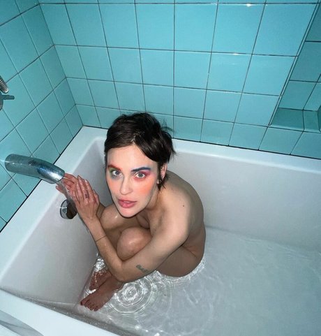 Tallulah Willis top actress pic