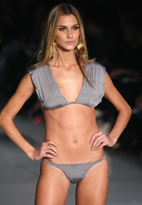 Renata Kuerten exclusive pornstar image