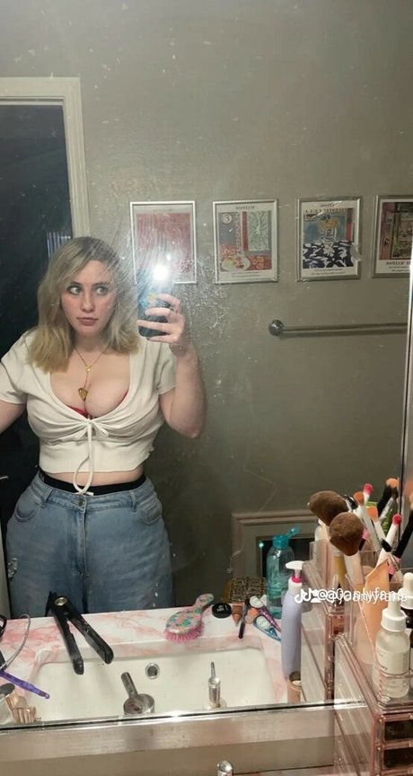 lolabotomy high quality model images