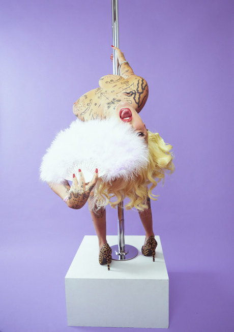 Brooke Candy erotic model pictures