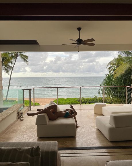 Alexa Dellanos star nice image