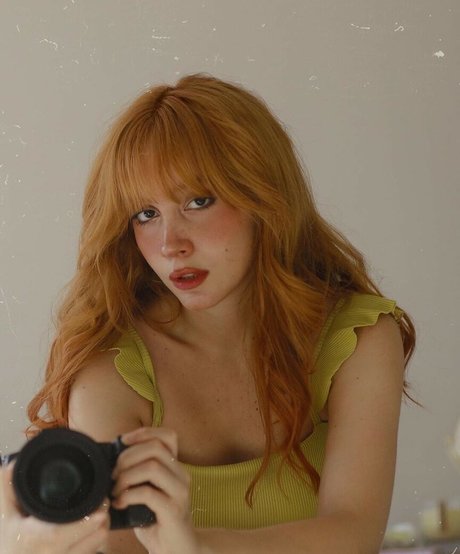 mmiruiz naked model img