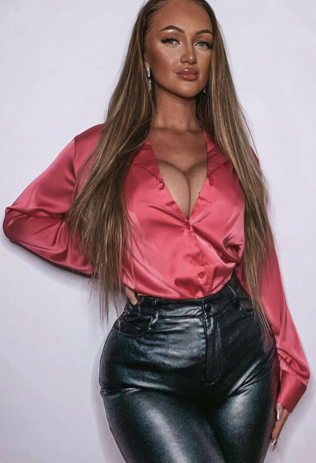 Christina Laegreid star sexy archive